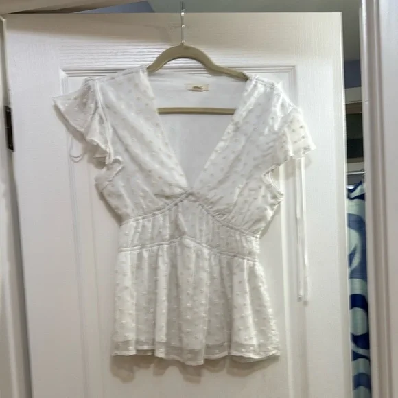 g.p.d White Ruffled Blouse - Picture 1 of 3